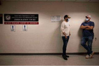 洛杉矶骚乱后，特朗普再发声：抗议活动中将不允许佩戴口罩