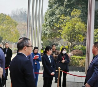 不再叫“家人”！ 茅台新帅陈华立规：不让渠道商亏钱，但也别想“躺赢”| 酒业内参