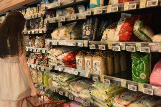 日本投放储备 能否把“天价米”打下来？