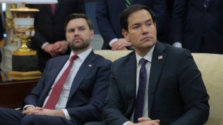 特朗普称美国不能控制格陵兰岛的任何会谈结果均“不可接受”