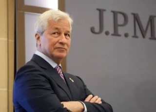 戴蒙：摩根大通推进宁德时代IPO的安排正确，集团将致力于在中国长期投资