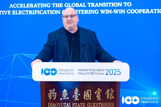 国际论坛顺利召开,共议全球汽车电动化合作、转型之策|百人会论坛2025 第8张 国际论坛顺利召开,共议全球汽车电动化合作、转型之策|百人会论坛2025 第8张