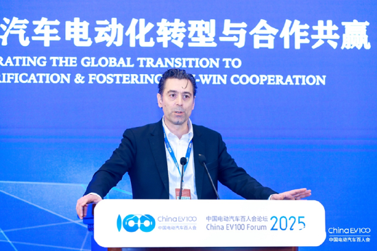 国际论坛顺利召开,共议全球汽车电动化合作、转型之策|百人会论坛2025 第13张 国际论坛顺利召开,共议全球汽车电动化合作、转型之策|百人会论坛2025 第13张