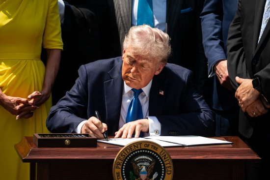 昨夜今晨国际外盘头条一览_2025年5月8日_财经新闻 第3张 昨夜今晨国际外盘头条一览_2025年5月8日_财经新闻 第3张