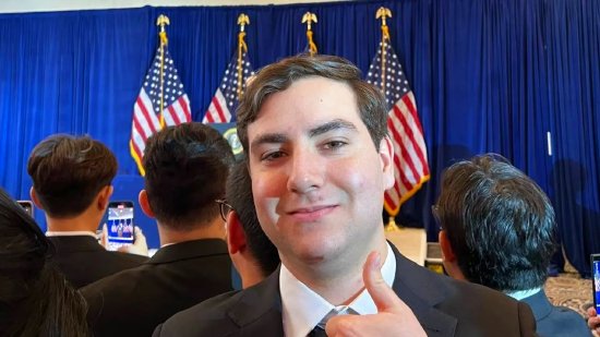 特朗普加密晚宴参加者吐槽：吃得糟透了，安保松懈，没机会和特朗普搭话  第1张