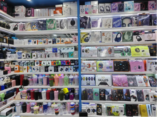 重生的TA | “24小时待机”的外贸人：他要靠“哆啦A梦”突围！  第2张