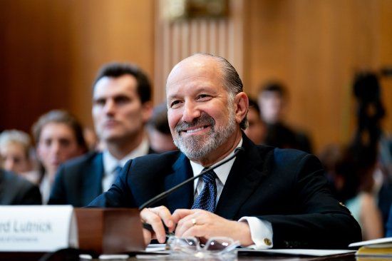 卢特尼克称将很快完成进口调查 为设定飞机零部件关税奠定基础  第1张