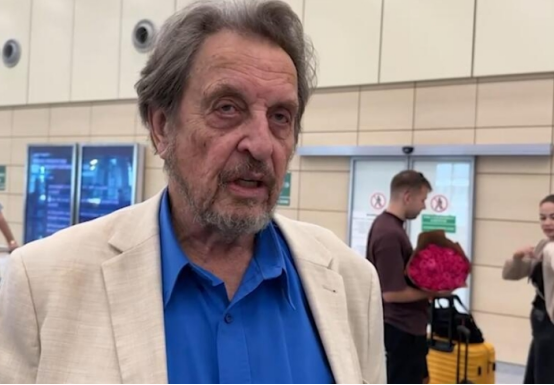 敏感时刻,马斯克父亲在莫斯科表态:儿子与特朗普的“口水仗”是个错误 第1张 敏感时刻,马斯克父亲在莫斯科表态:儿子与特朗普的“口水仗”是个错误 第1张