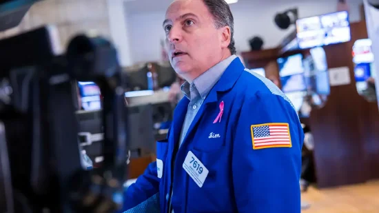 开盘:美股周一高开 标普指数再创历史新高 第1张 开盘:美股周一高开 标普指数再创历史新高 第1张