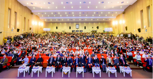 2025年诺贝尔经济学奖得主菲利普·阿吉翁教授受聘中央财经大学名誉教授并作专题讲座  第4张