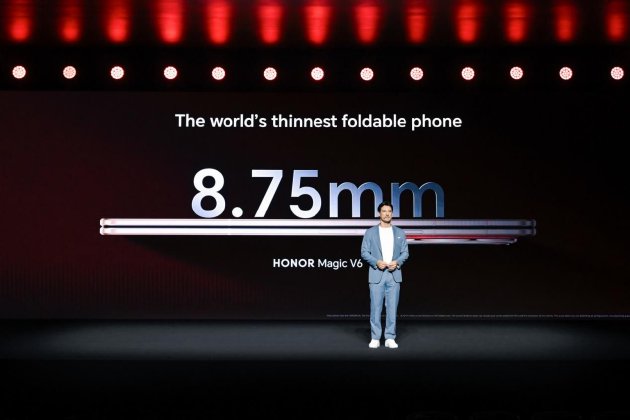 荣耀MWC火力全开：机器人手机颠覆形态，联手阿莱ARRI重写移动影像规则  第8张