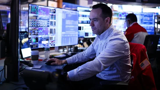 尾盘：标普指数延续上周涨势 市场关注中东局势  第1张