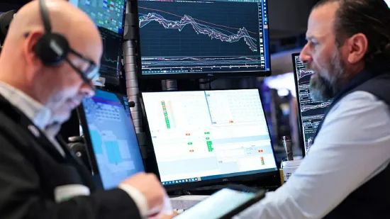 午盘：美股涨跌不一 美国开始海上封锁伊朗  第1张